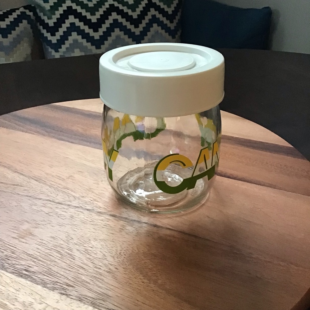 Carlton Glass vintage candy jar. EUC. - Picture 3 of 8